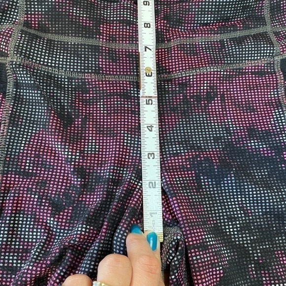 Athleta Women’s Maze Be Free Knicker Capri… - Picture 6 of 11